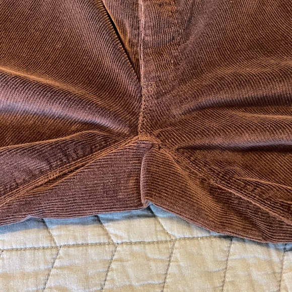 MENS Mountain Khakis corduroy pants, 38"x34" EUC, rich brown gussetted crotch - Picture 8 of 11